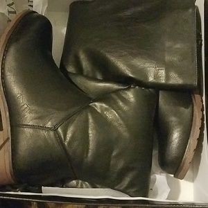 Barely worn Knee Boots